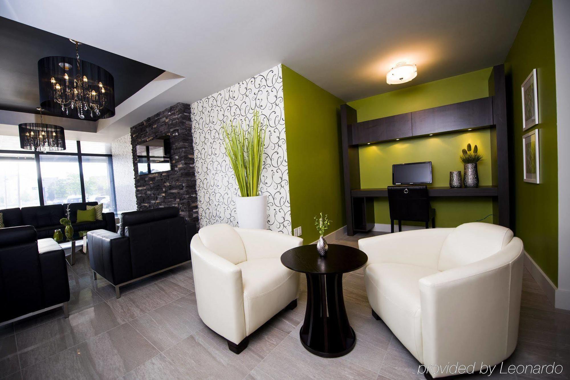 V Hotel & Suites Moncton Extérieur photo