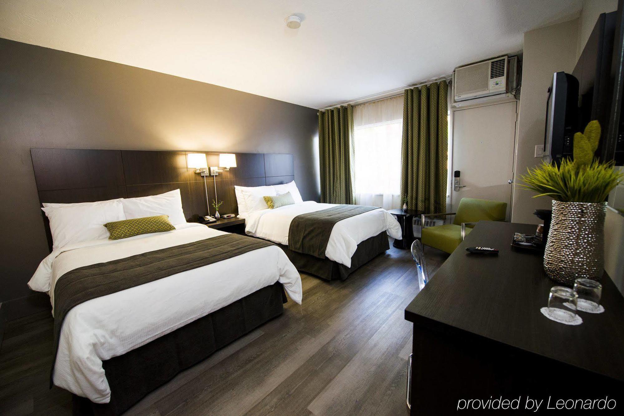 V Hotel & Suites Moncton Extérieur photo